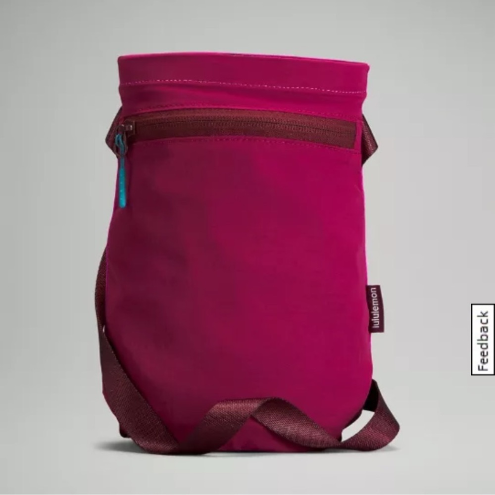 NWT Lululemon Athletica Waterbottle Crossbody Bag 2.5L